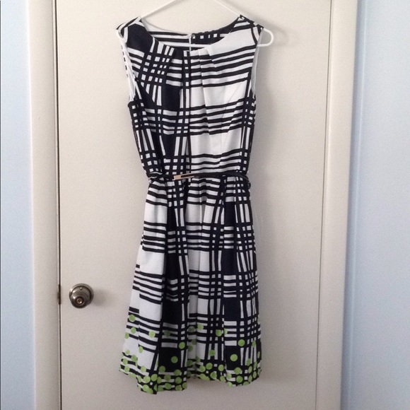 Ellen Tracy Dresses & Skirts - 🎉🎉🎉 host pick 🎉🎉🎉. Ellen Tracy dress